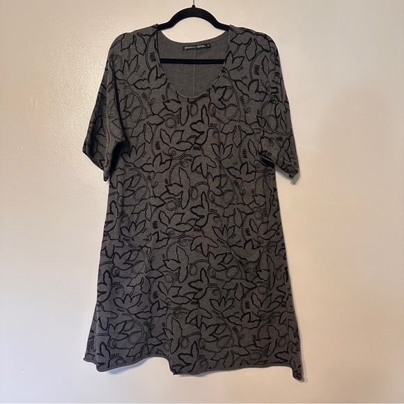 Gudrun Sjoden Tops - Gudrun Sjoden Cotton Knit Pocket Front Floral Print Tunic Jumper size Medium